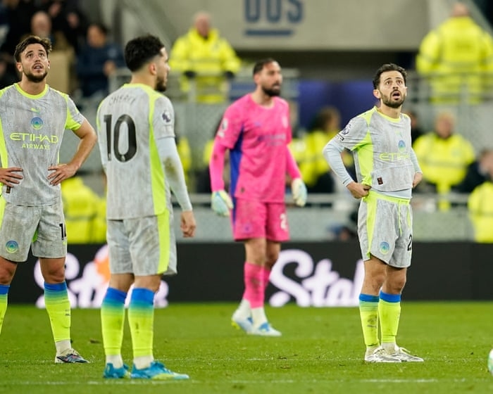 Guardiola frustrated as hopes of City taking Arsenal to wire left in critical condition | Jamie Jackson