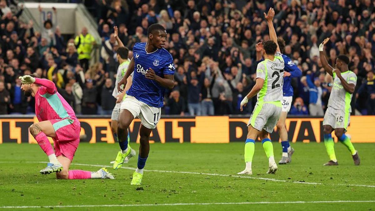 How did Guehi 'assist' allow Barry to score when offside?