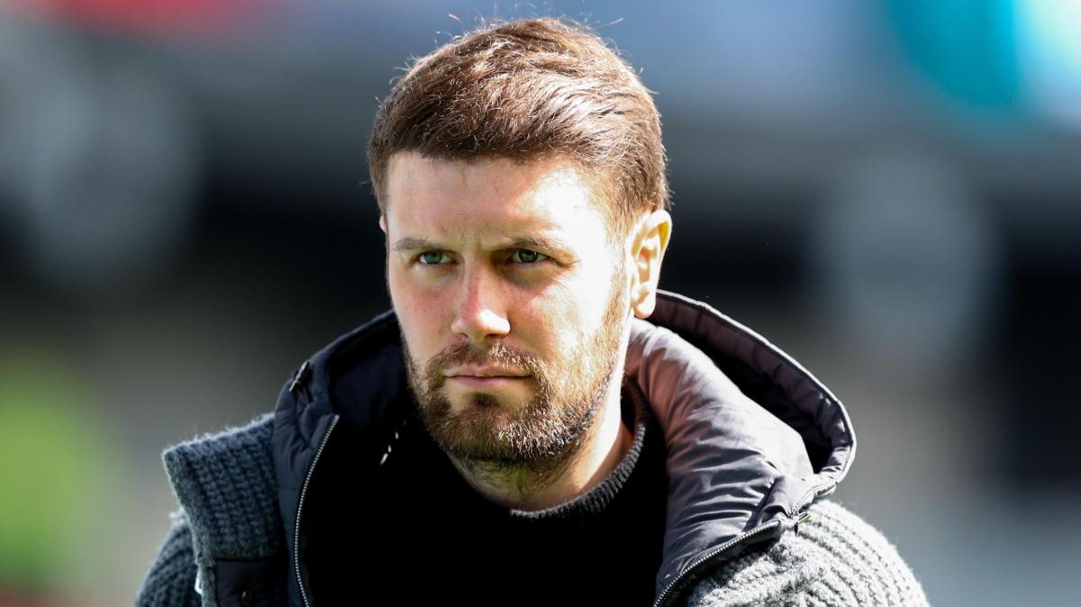 Hurzeler agrees new long-term deal with Brighton