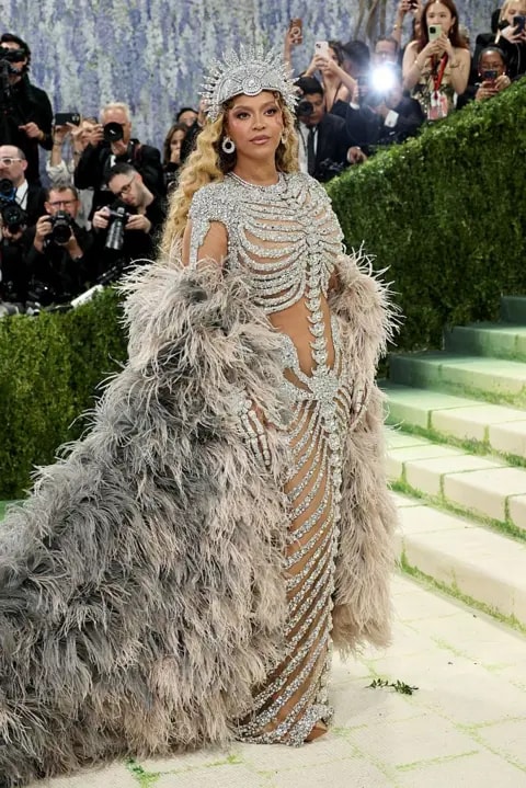 The most talked-about looks at this year's Met Gala  - foto 2
