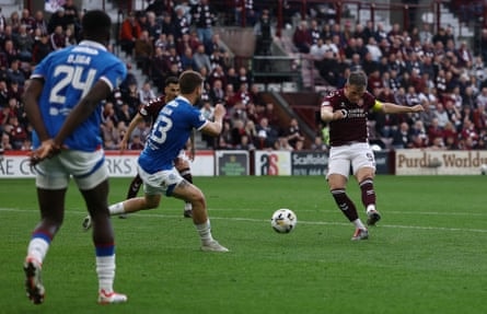 Title-chasing Hearts clear crucial hurdle as Shankland shatters Rangers’ hopes - foto 2