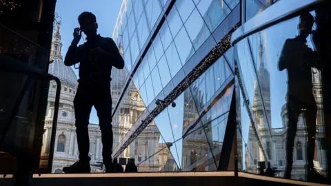 UK long-term borrowing costs reach 28-year high - foto 2