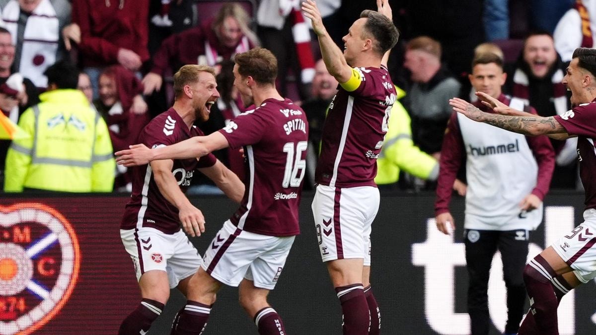 What now for Rohl's Rangers as title hopes fade? - foto 3