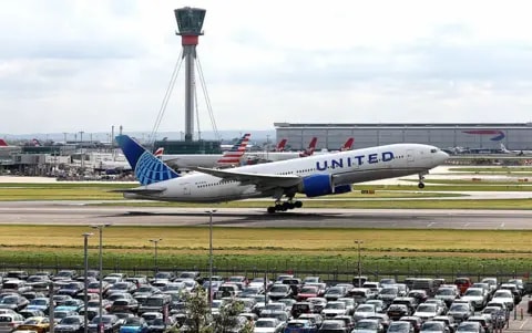 Airlines can cancel flights in advance over fuel shortages, under new plans - foto 2