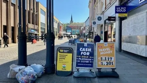 Struggling High Streets fuel sense of neglect for voters ahead of local elections - foto 2